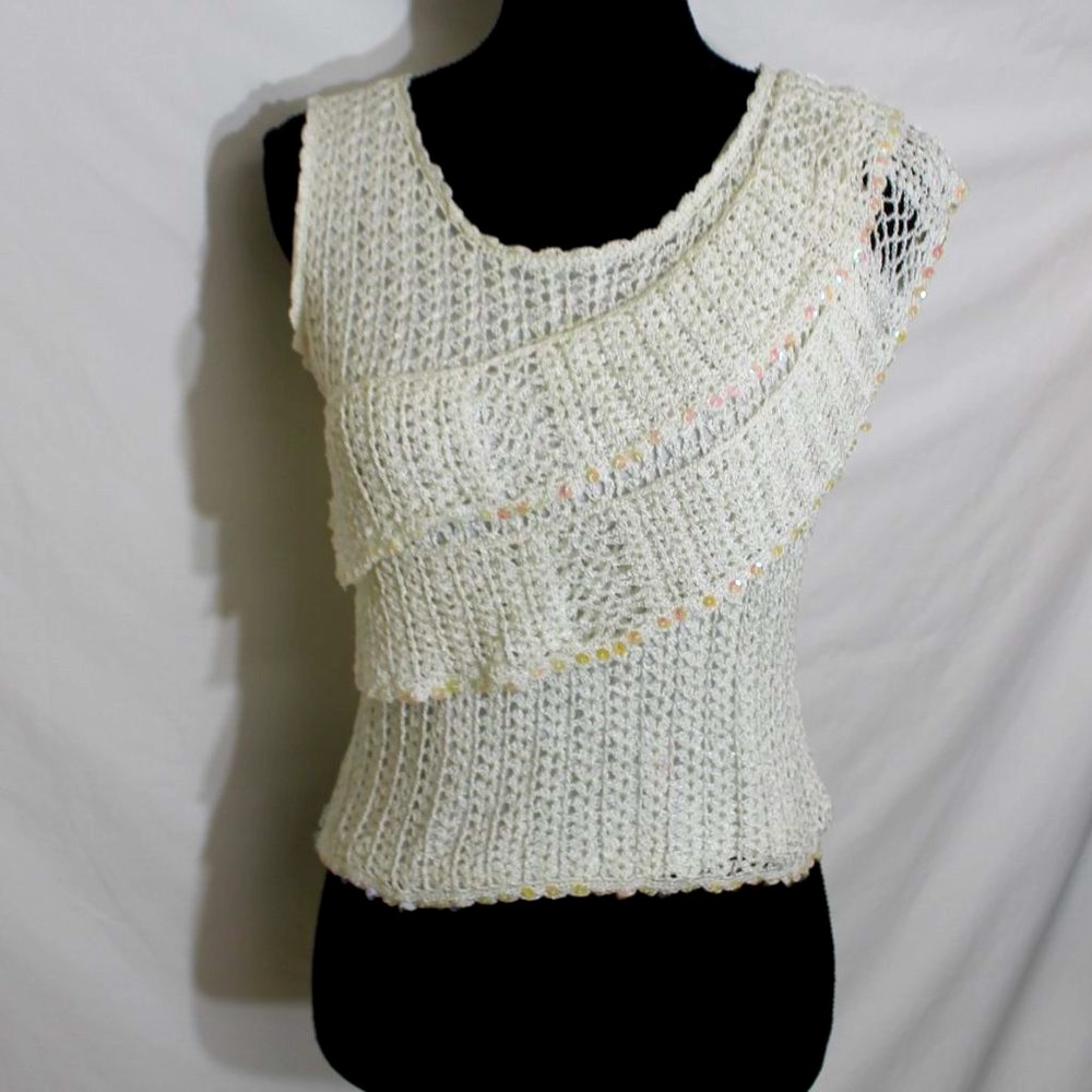KROSHETTA White Crochet Knit Blouse Size Medium Layered Sequins Short Sleeve